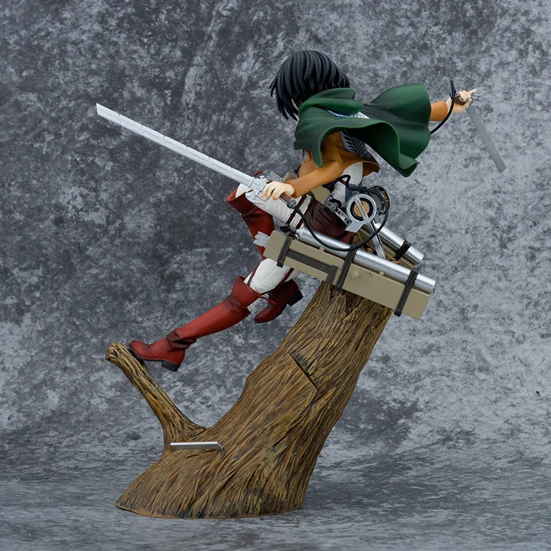 Attaque des titans - figurine Mikasa Ackerman 24cm