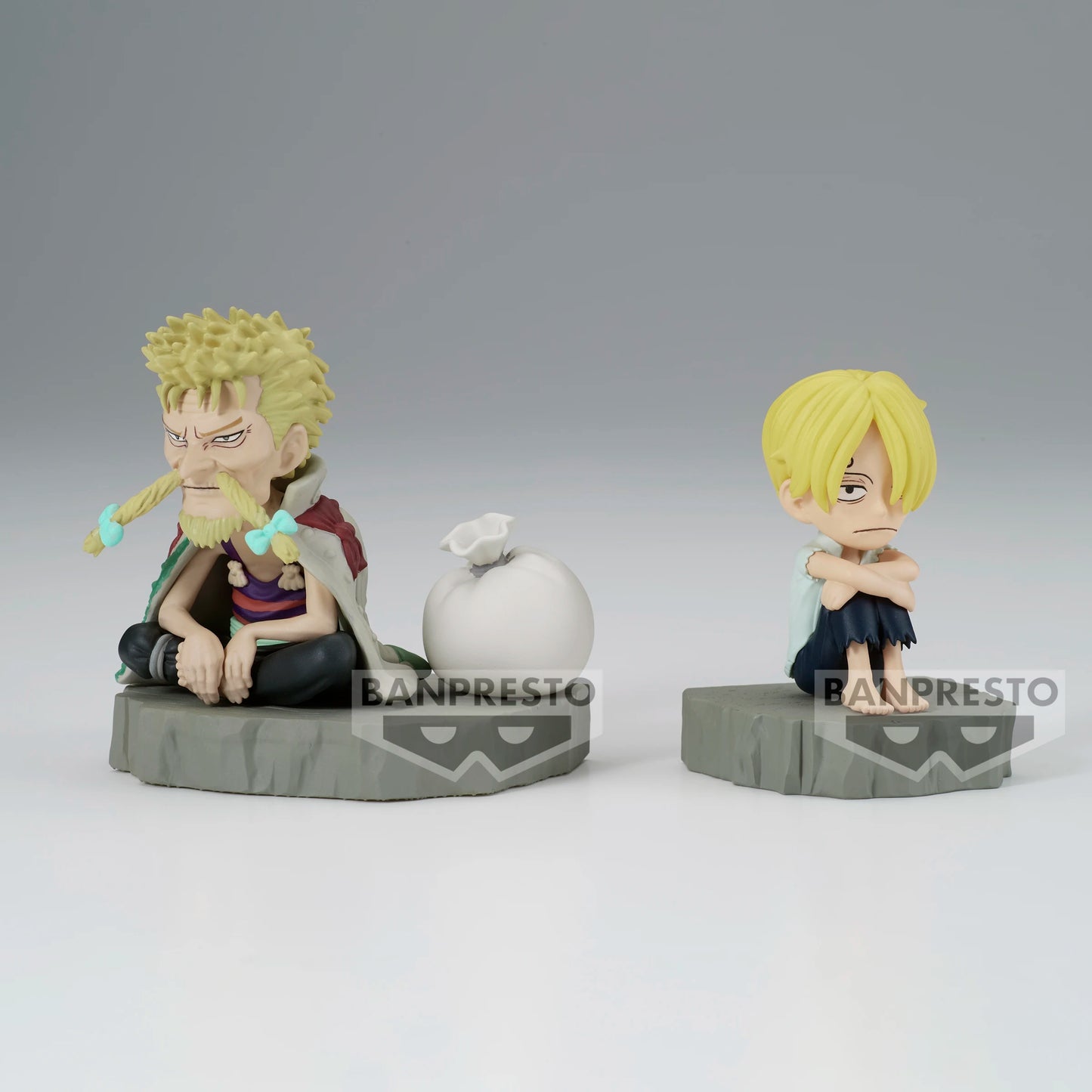 one piece - zeff et sanji (  World Collectable Figure Log Stories)